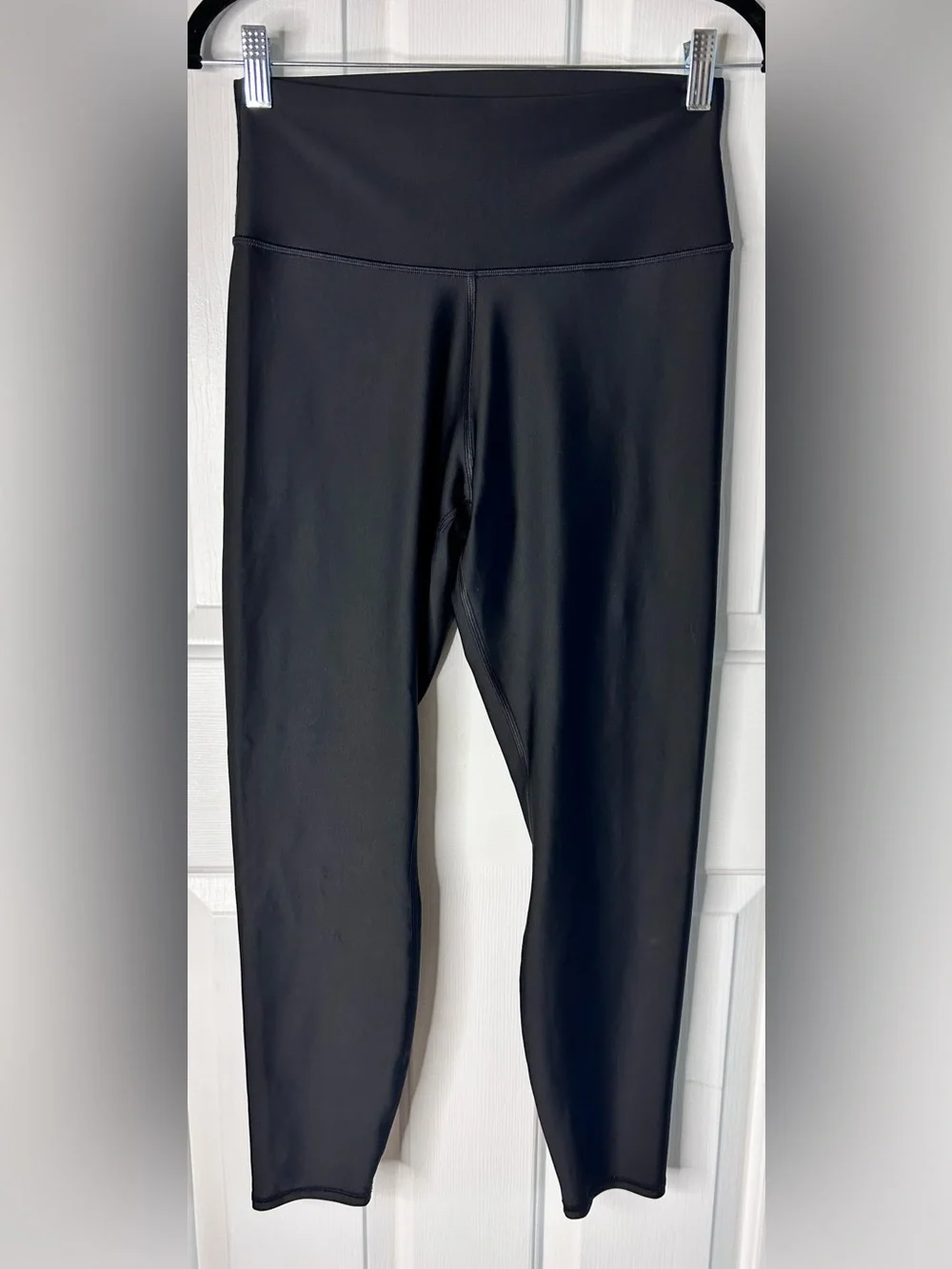 ALO Yoga 7/8 High-Waist Airlift Legging- Black/ Size Large